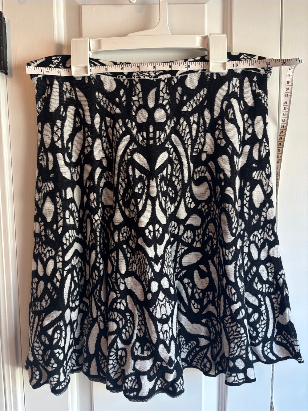 Mossimo Supply Co. Black and White Patterned A-Line Skirt